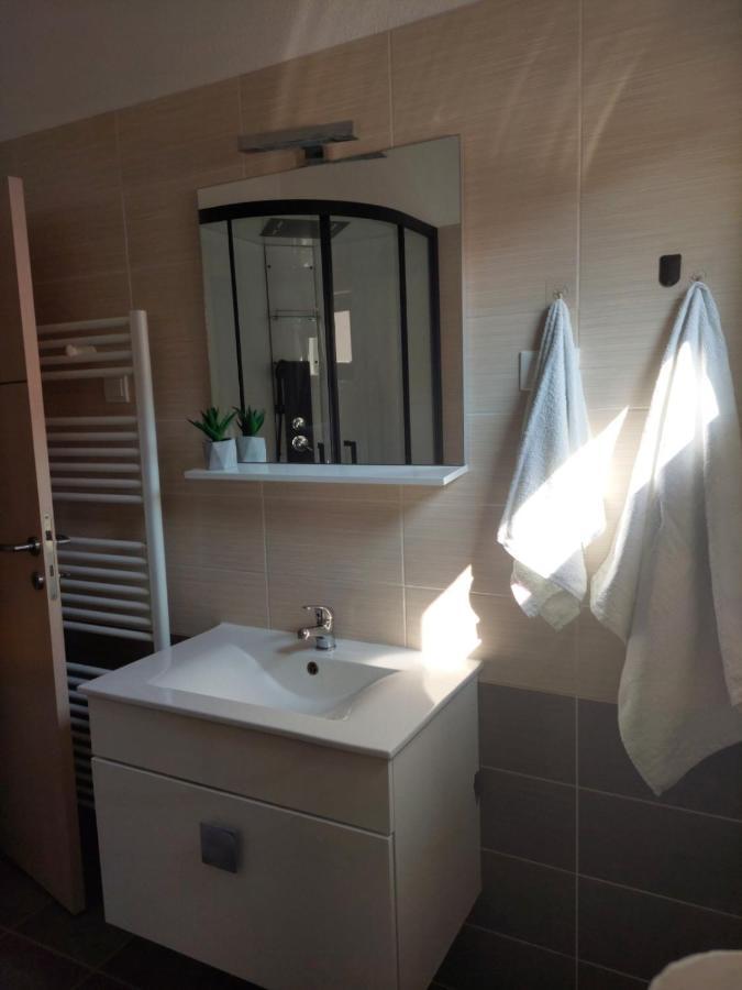 Apartments Stipe บีโอกราดนาโมรู ภายนอก รูปภาพ